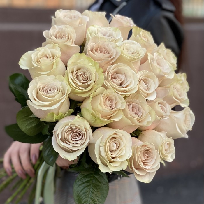 Роза Экспожер